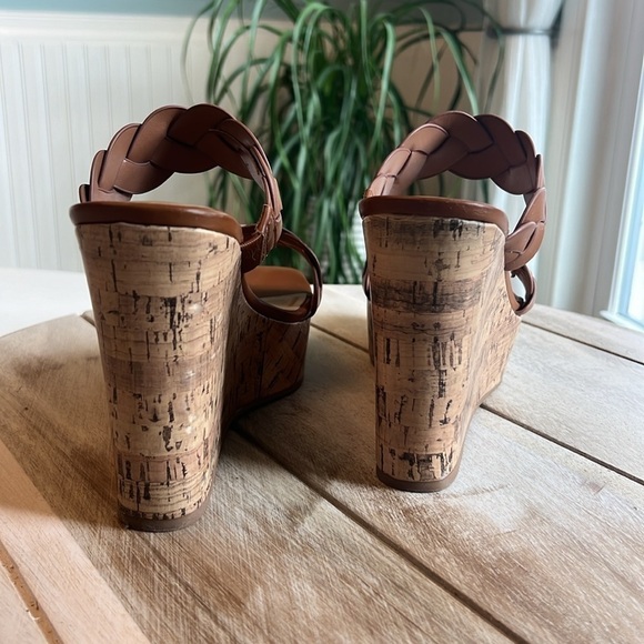 Nine West - Brown Leather Wedges - Size 7M - Picture 5 of 11